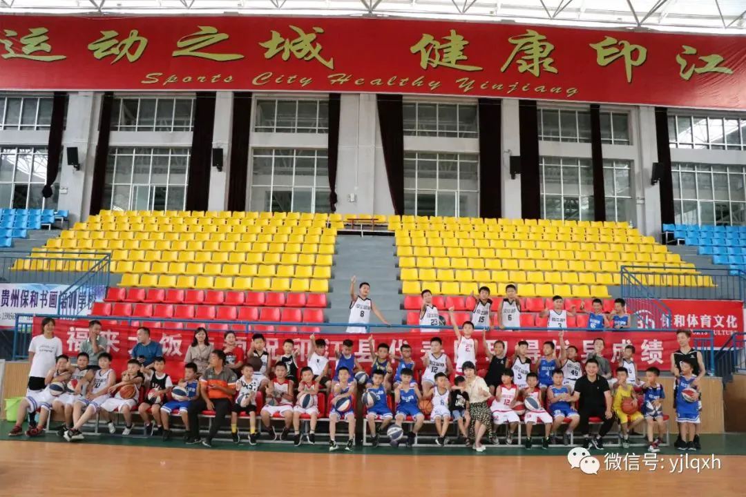 刻苦训练篮球时如何避免受伤的建议_1